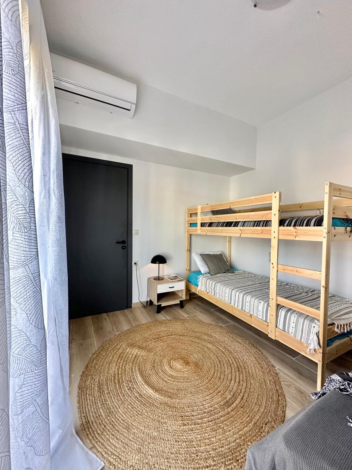 Exquisite 4-Bedroom Prestige Apartment Rhodes City Екстер'єр фото